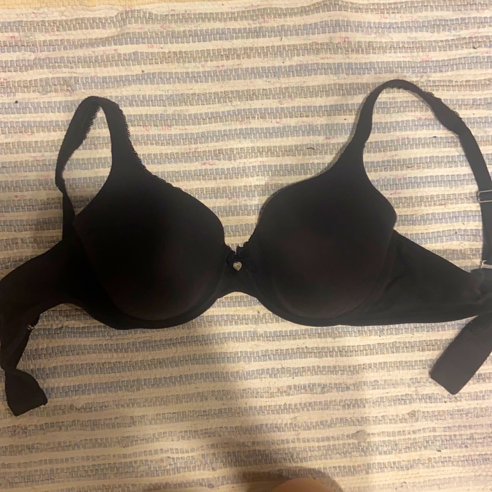 Victoria Secret bra